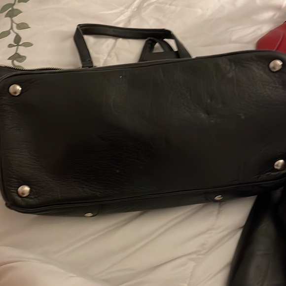 Black purse - Picture 3 of 3